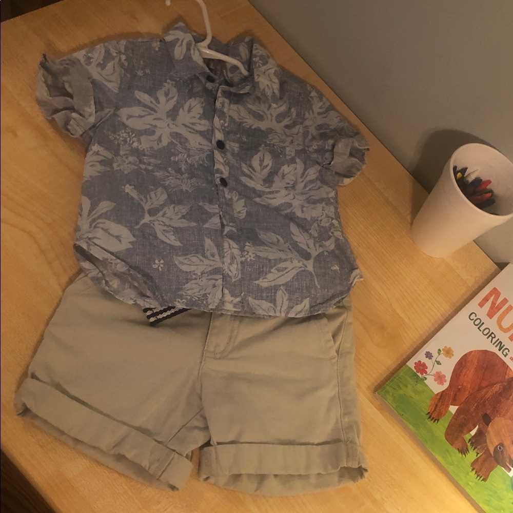 Toddlers shirt and short